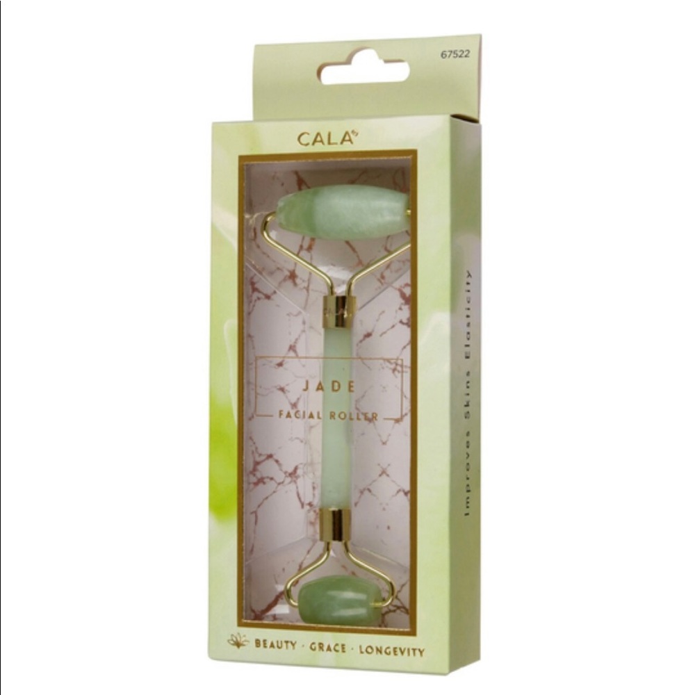NWT Cala jade facial roller
